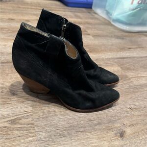 Frye Black Ankle Booties size 7.5